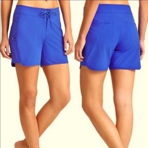 Athleta Board Shorts Blue Size 6